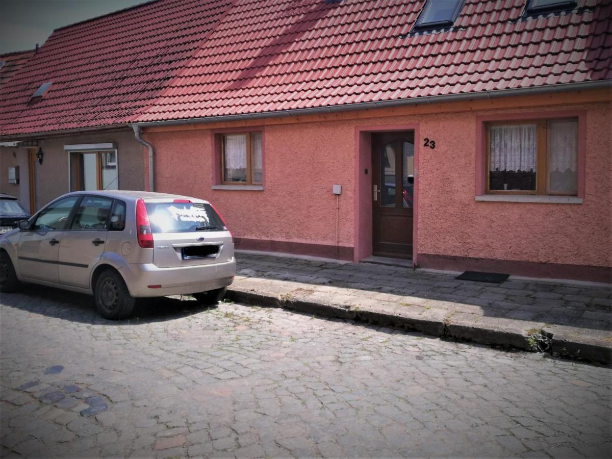 Familienfreundliches Ferienhaus Mit 3 Schlafzimmern Oldisleben Luaran gambar