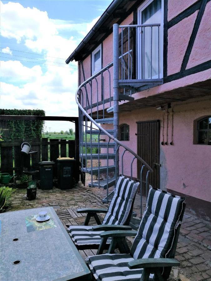 Familienfreundliches Ferienhaus Mit 3 Schlafzimmern Oldisleben Luaran gambar