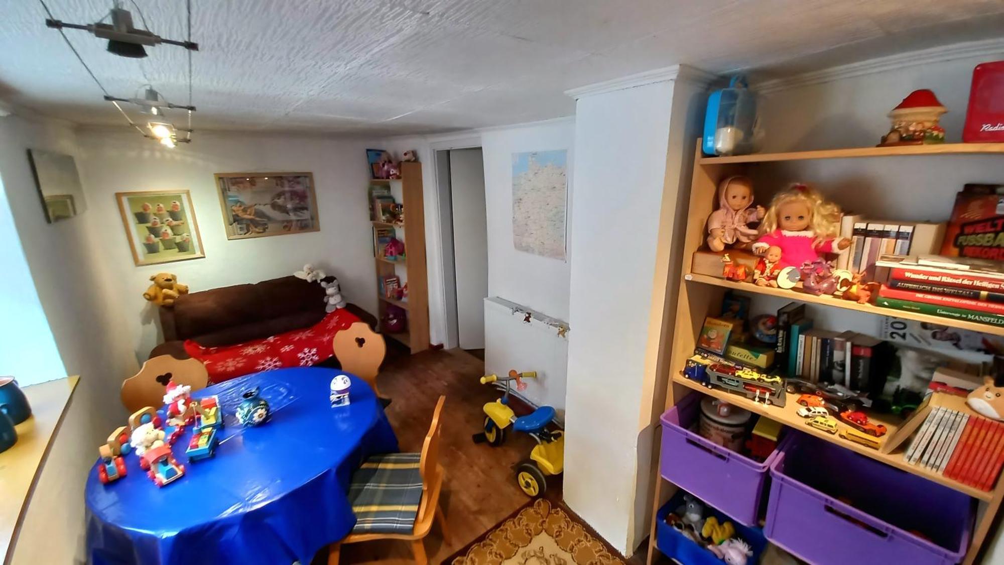 Familienfreundliches Ferienhaus Mit 3 Schlafzimmern Oldisleben Luaran gambar